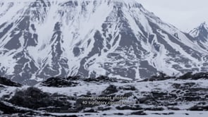 LONGYEARBYEN, ville bipolaire