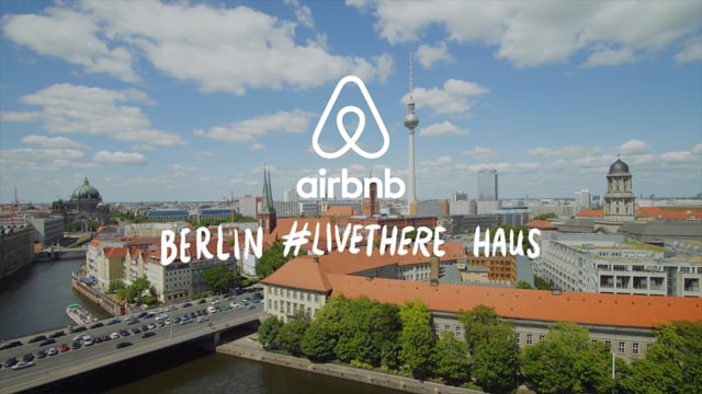 Airbnb - Customer Success Story