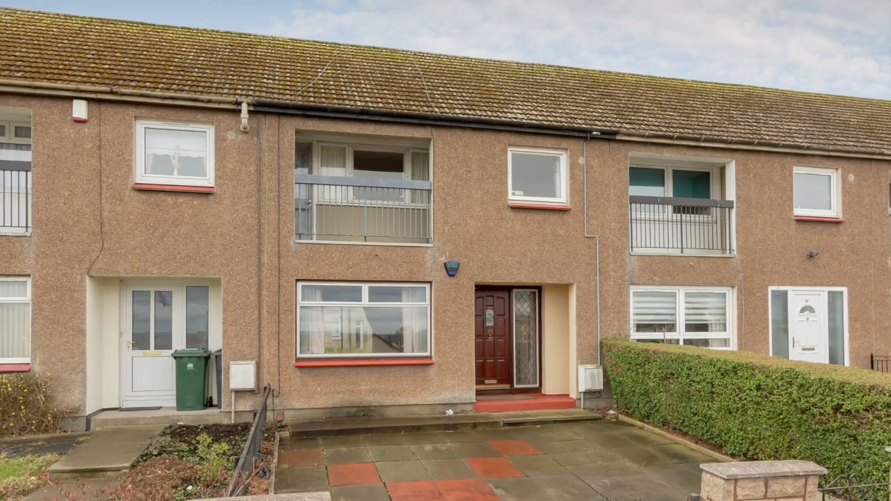 41 Muirhouse Avenue on Vimeo
