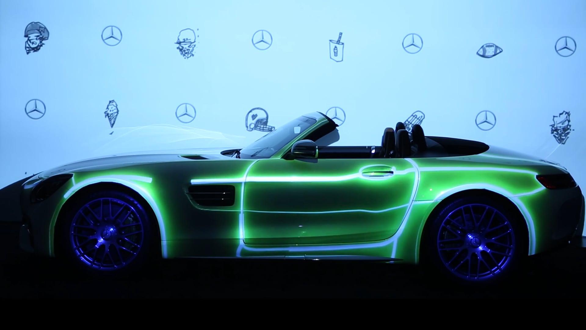 Mercedes Benz Projection (Behind the Scenes)
