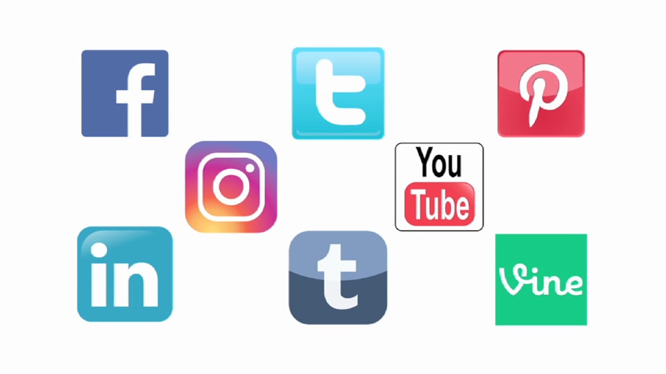 Pyxsee: All Your Social Apps in One