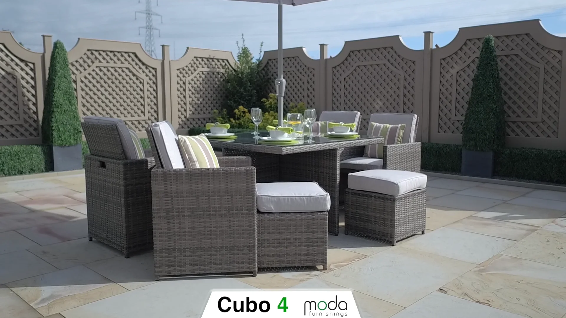 Rattan table and 4 chairs online cube