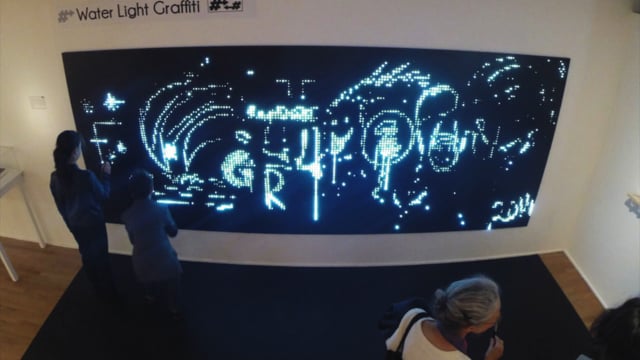 Waterlight Graffiti, water-activated drawing wall LEDs | The Should See This