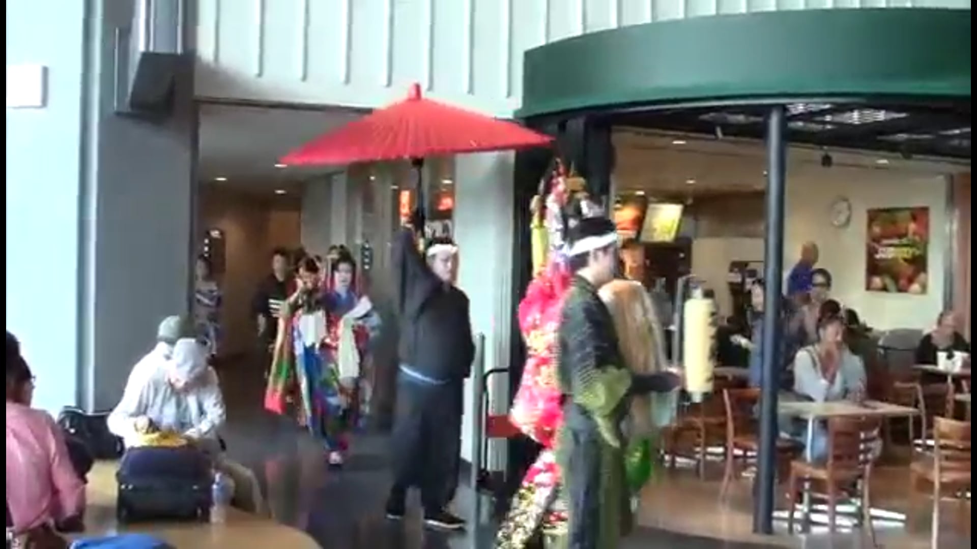成田空港_花魁道中・花魁パフォーマンス