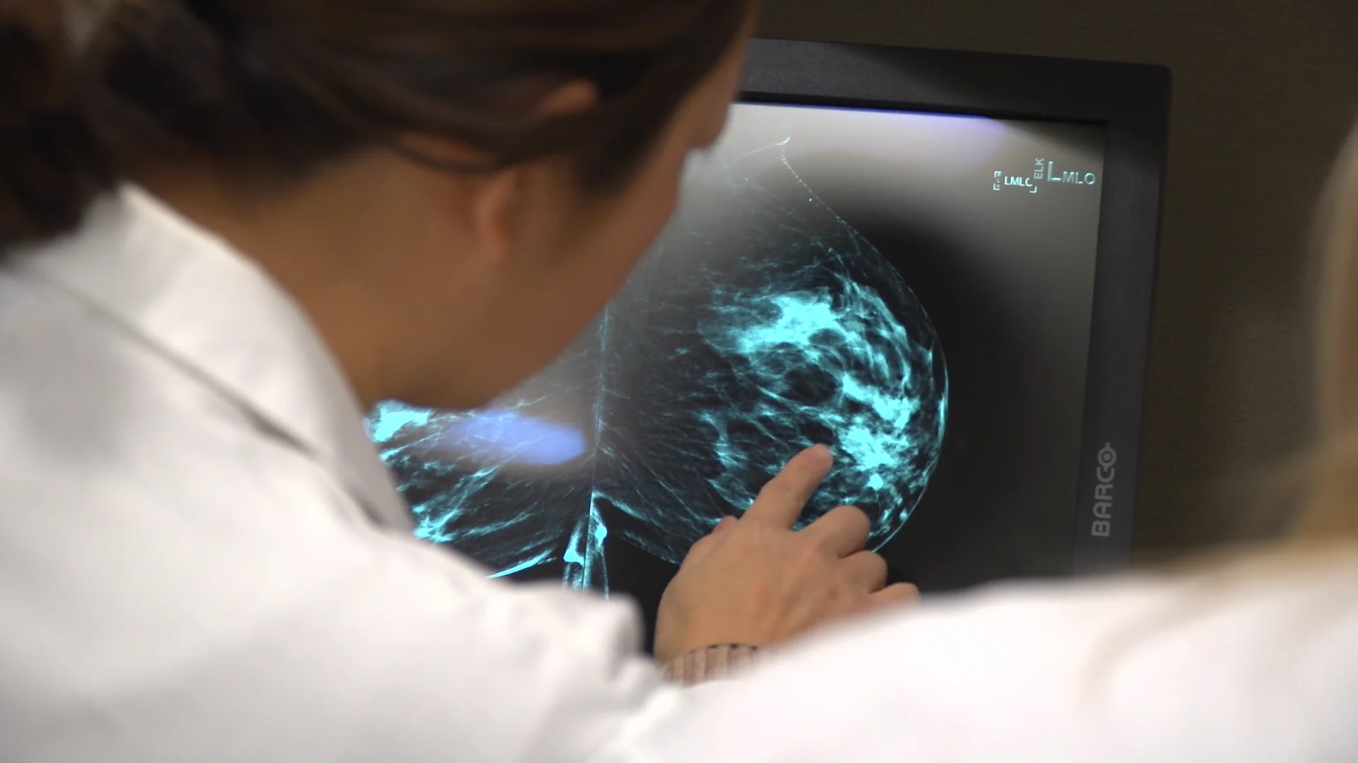 3D Mammography Walkthrough | CRL Women's Imaging on Vimeo