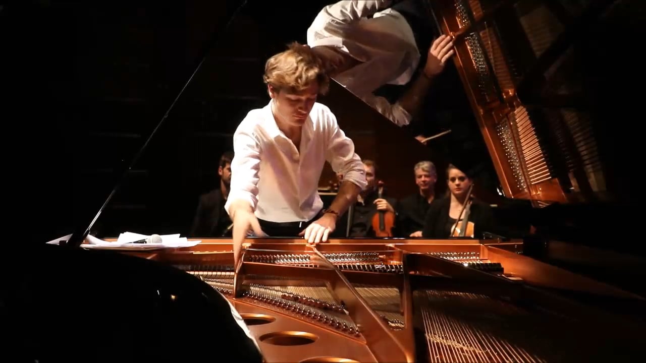 Thomas Enhco, bis de fin de concert avec l'OPPB sous la direction de Pierre Dumoussaud