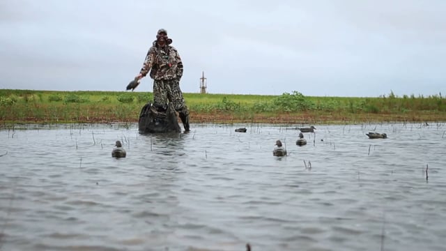 Wooden Cross Outdoors - Avian X Decoys