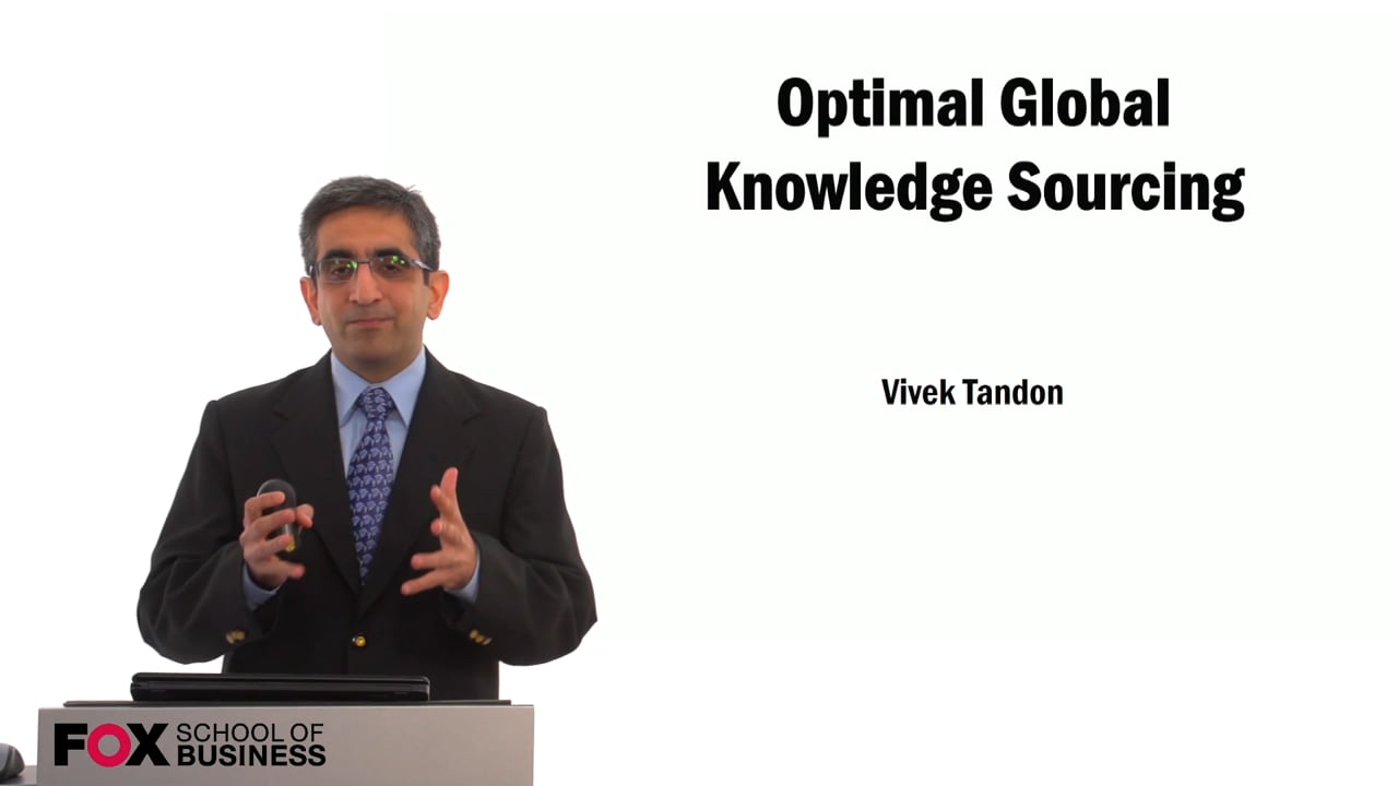 Optimal Global Knowledge Sourcing