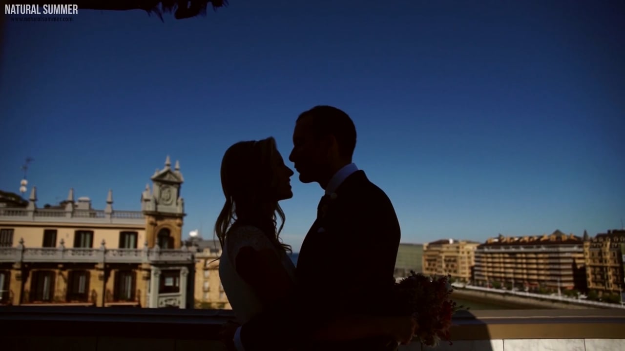 Natural Summer Boda en Iglesia San Sebastian Martir Antiguo Donostia y  Usategieta Jatetxea Oiartzun