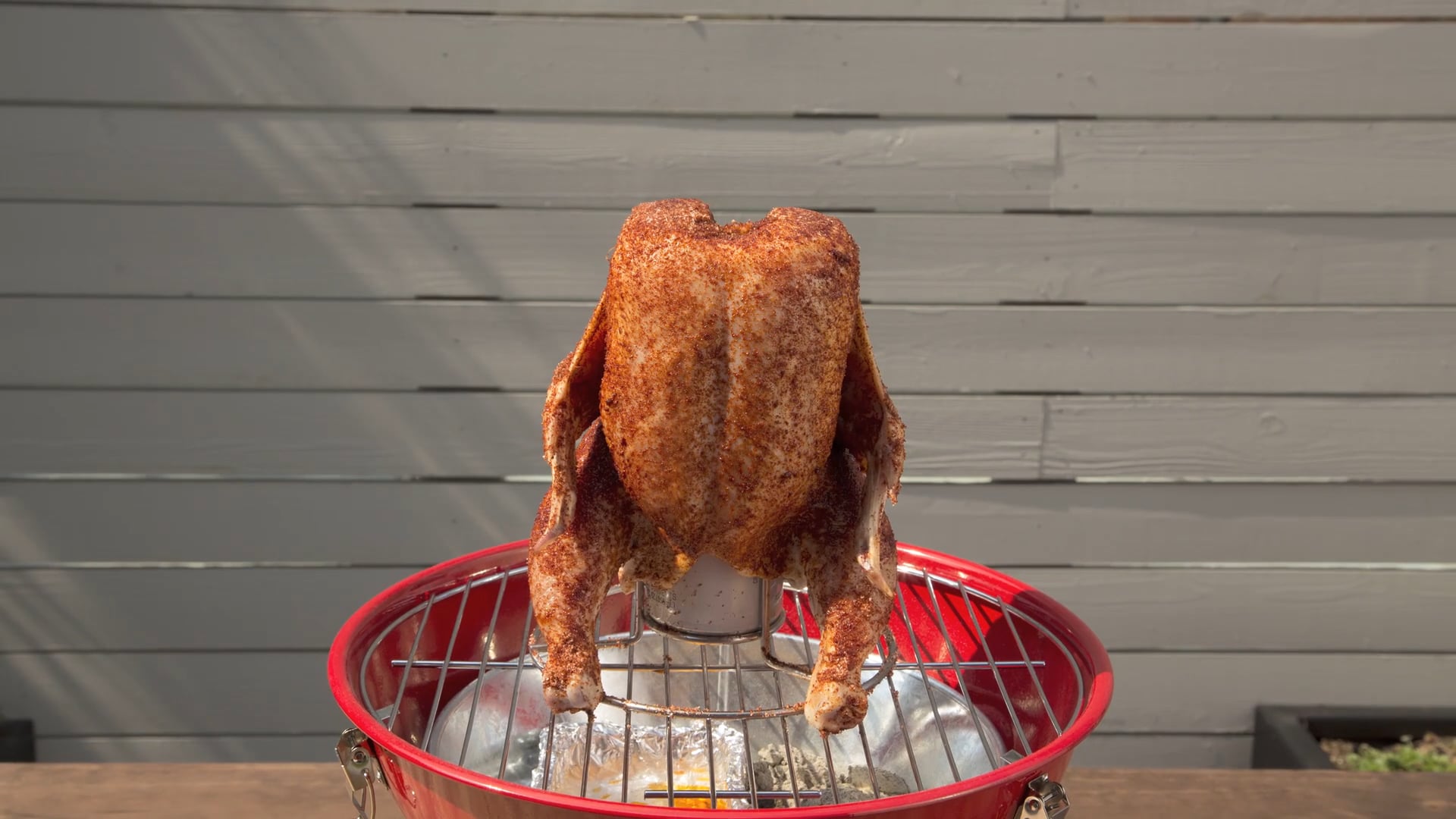 epicurious Cooking Magic Beer Can Chicken on Vimeo