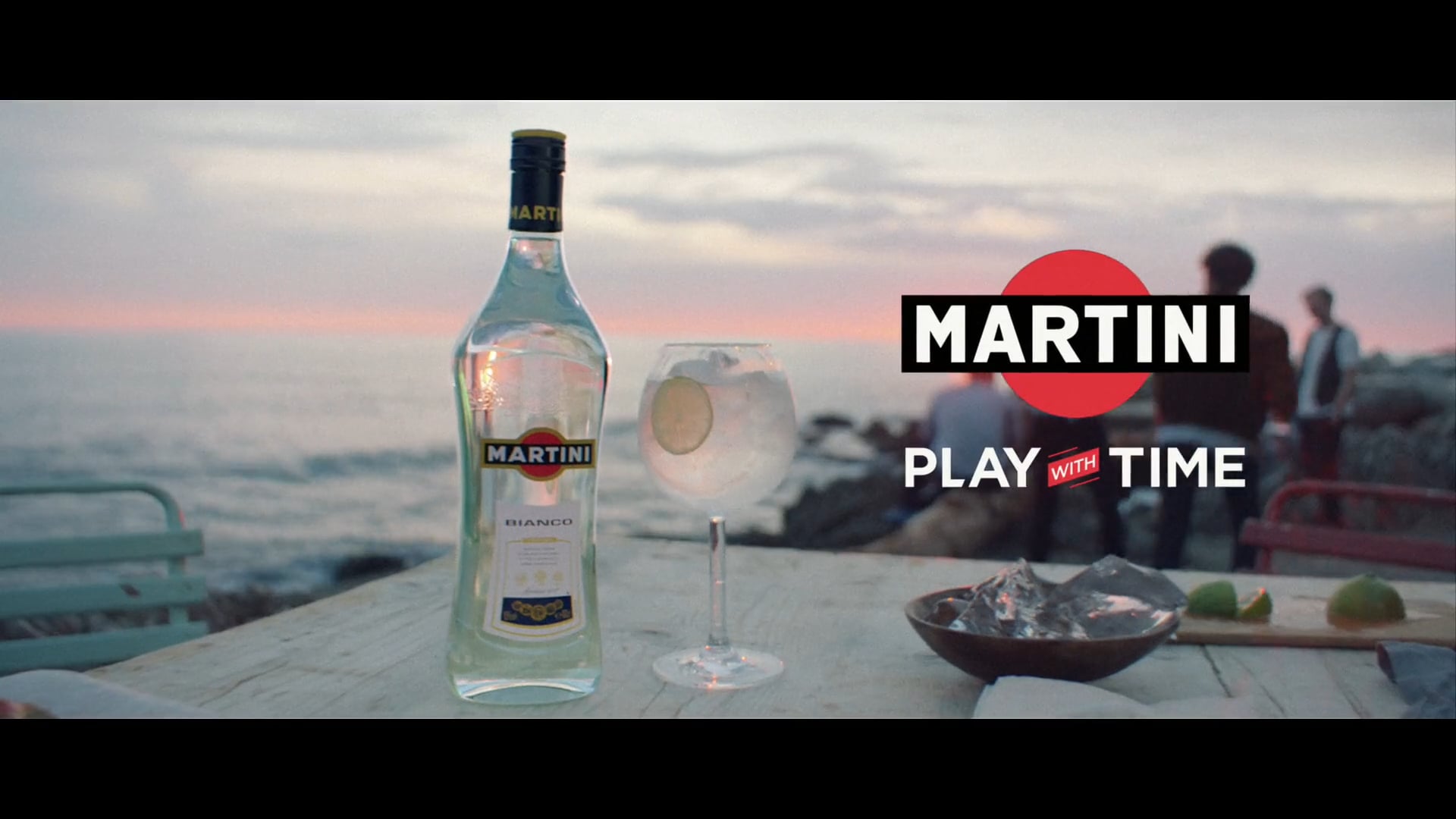 Детка мартини. Мартини. Martini реклама. Мартини дорогой. Мартини time.