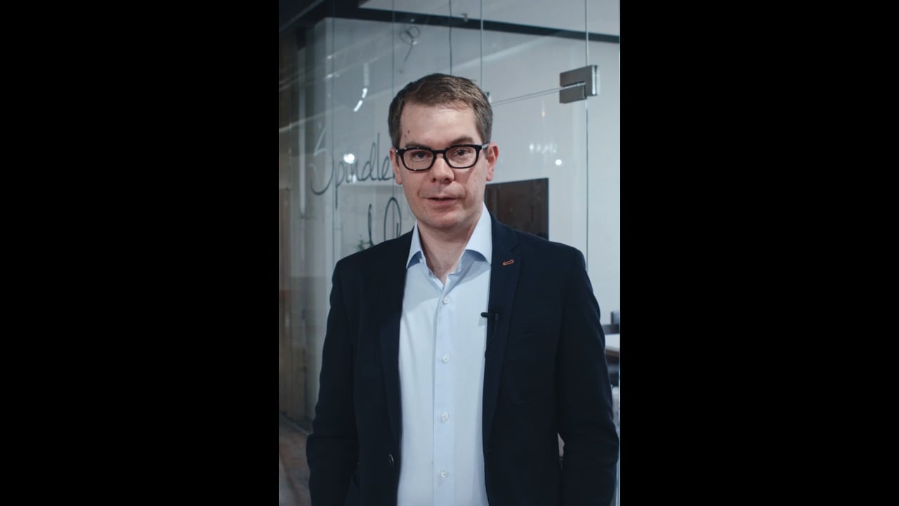 
        
          Robert Chmelař
        

        
          –
        

        
          Investment partner & Deputy CEO
        
        