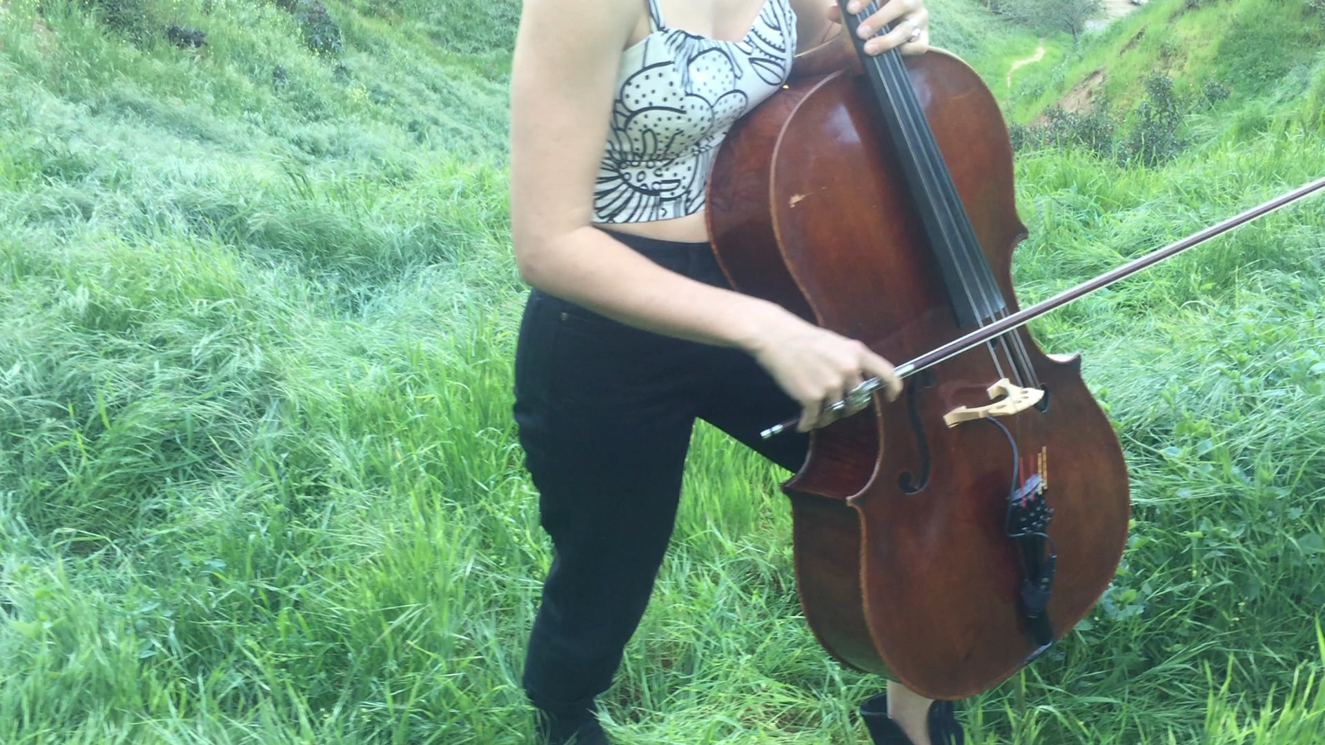 Promotional video thumbnail 2 for Classical-New Cellist