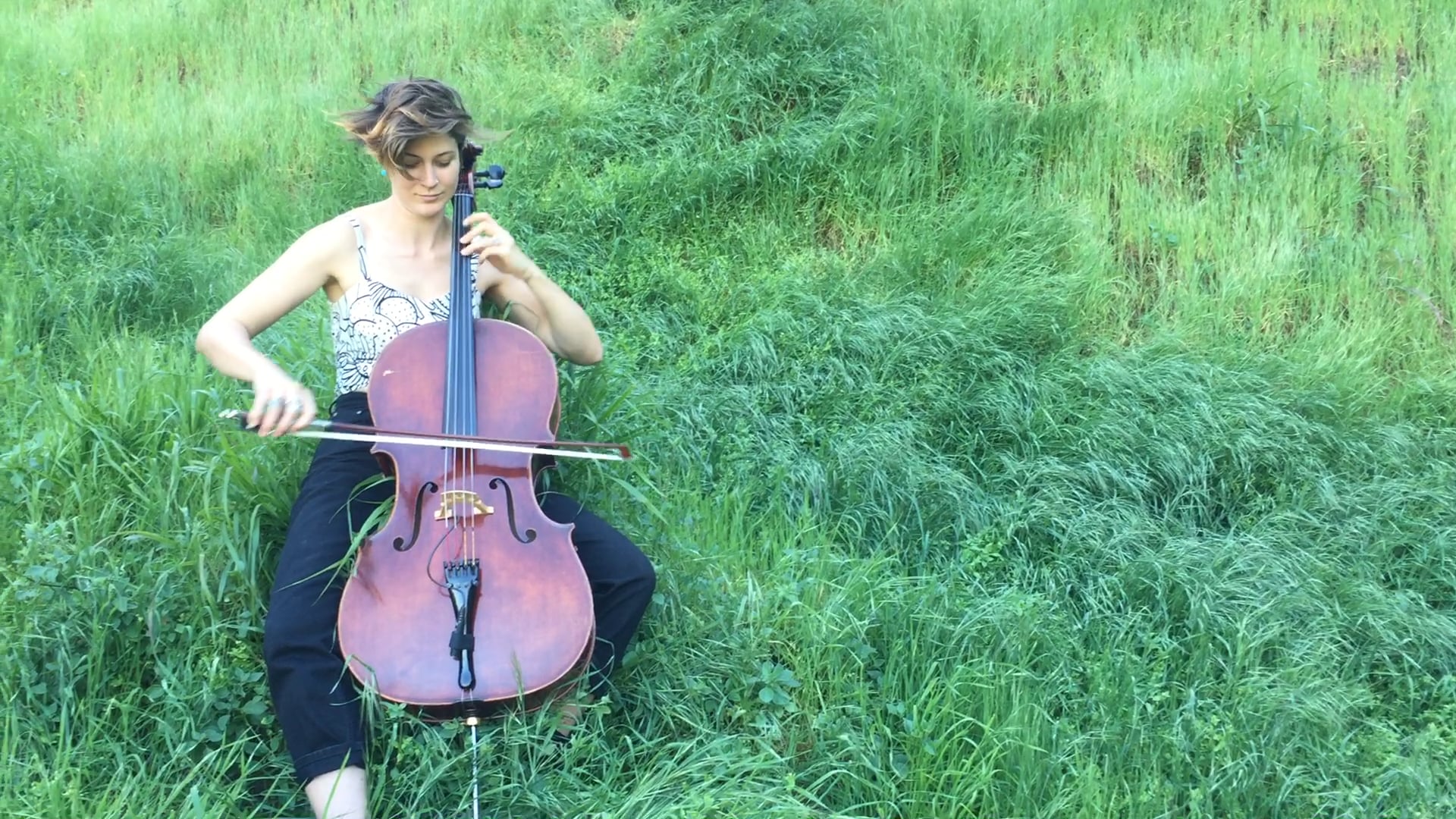 Promotional video thumbnail 1 for Classical-New Cellist