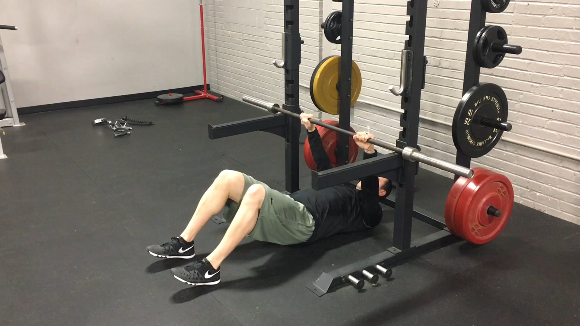 Barbell Inverted Rows on Vimeo