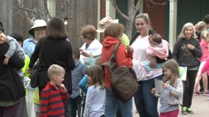 Spring Break Attracts Crowds at Zoo