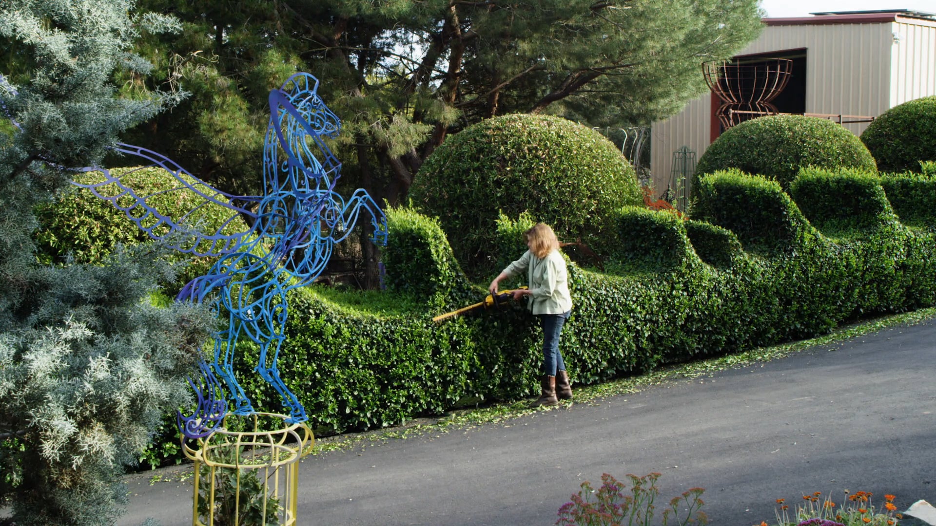 Day in the Life of a Topiary Artist
