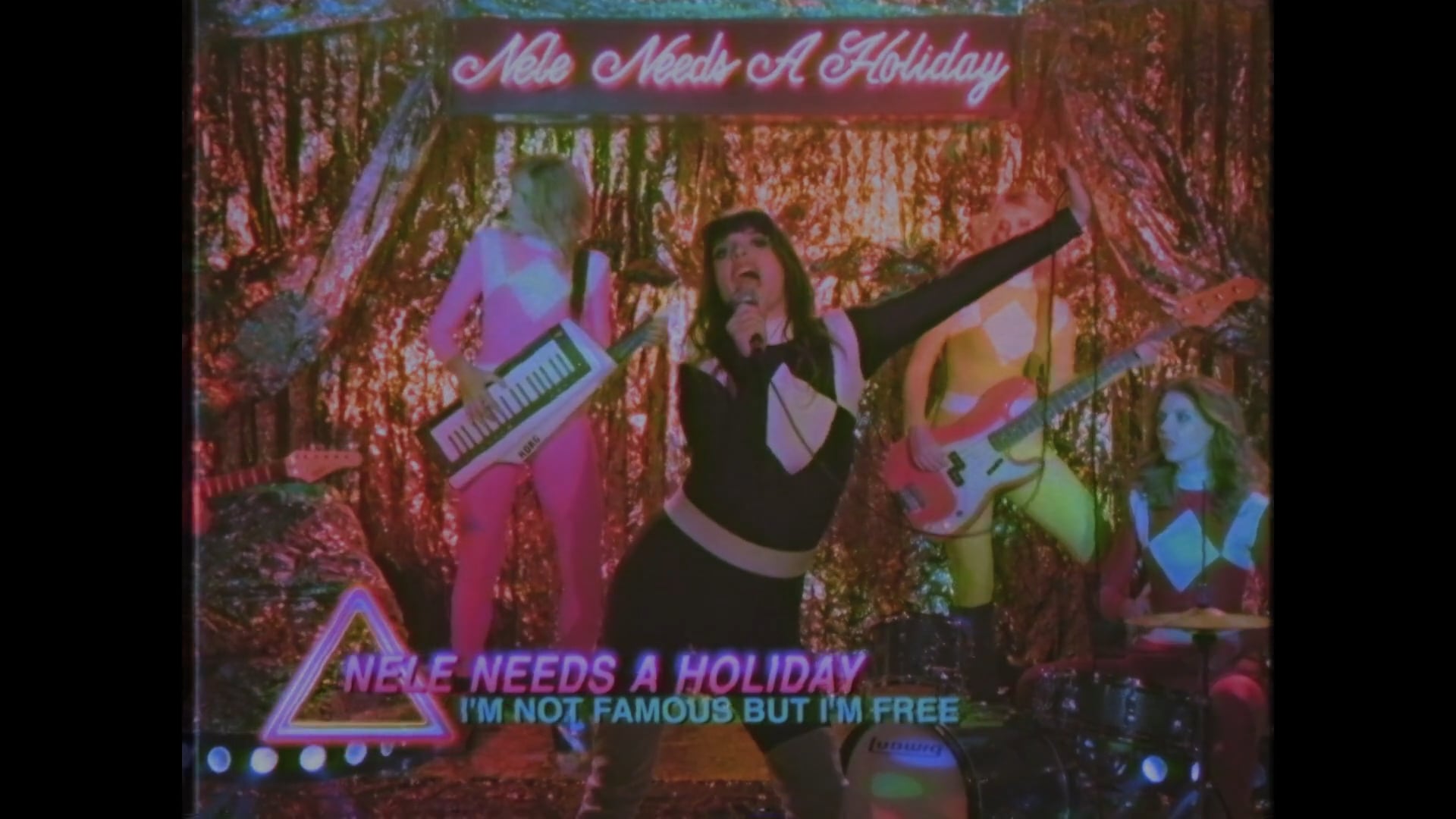 Nele Needs A Holiday / I'm not famous but I'm free