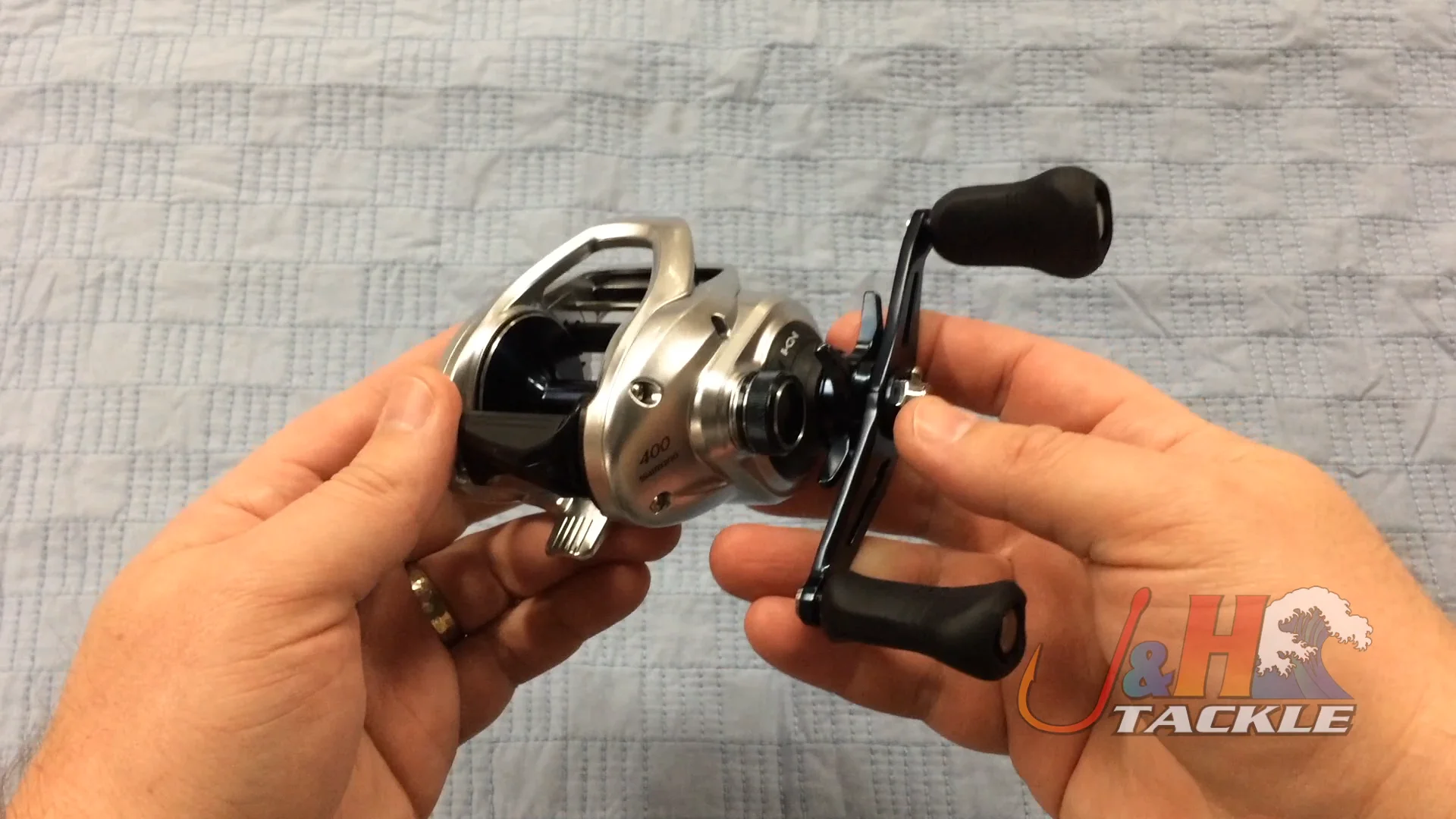 Shimano Tranx 400 TRX400A Low Profile Baitcasting Reel