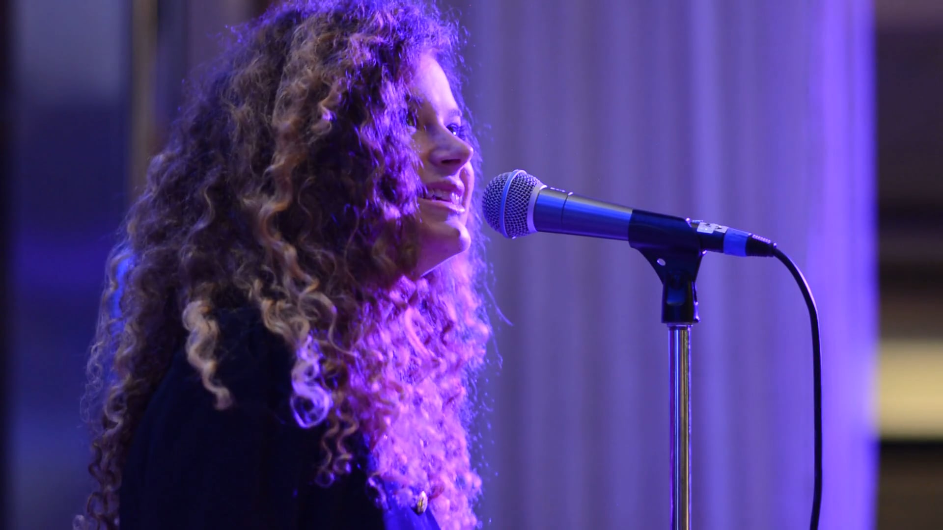 Promotional video thumbnail 2 for Lacey Howlind