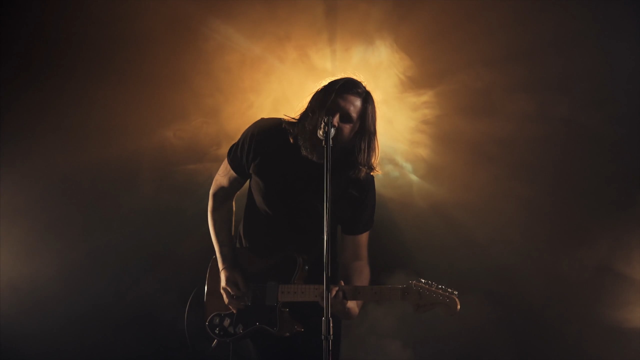 Leveless - Discontent (Official Video)