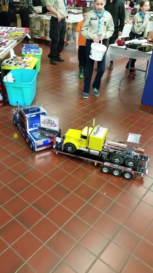 Camion téléguidé Expotrain modelisme Laval. (Le salon du hobby au