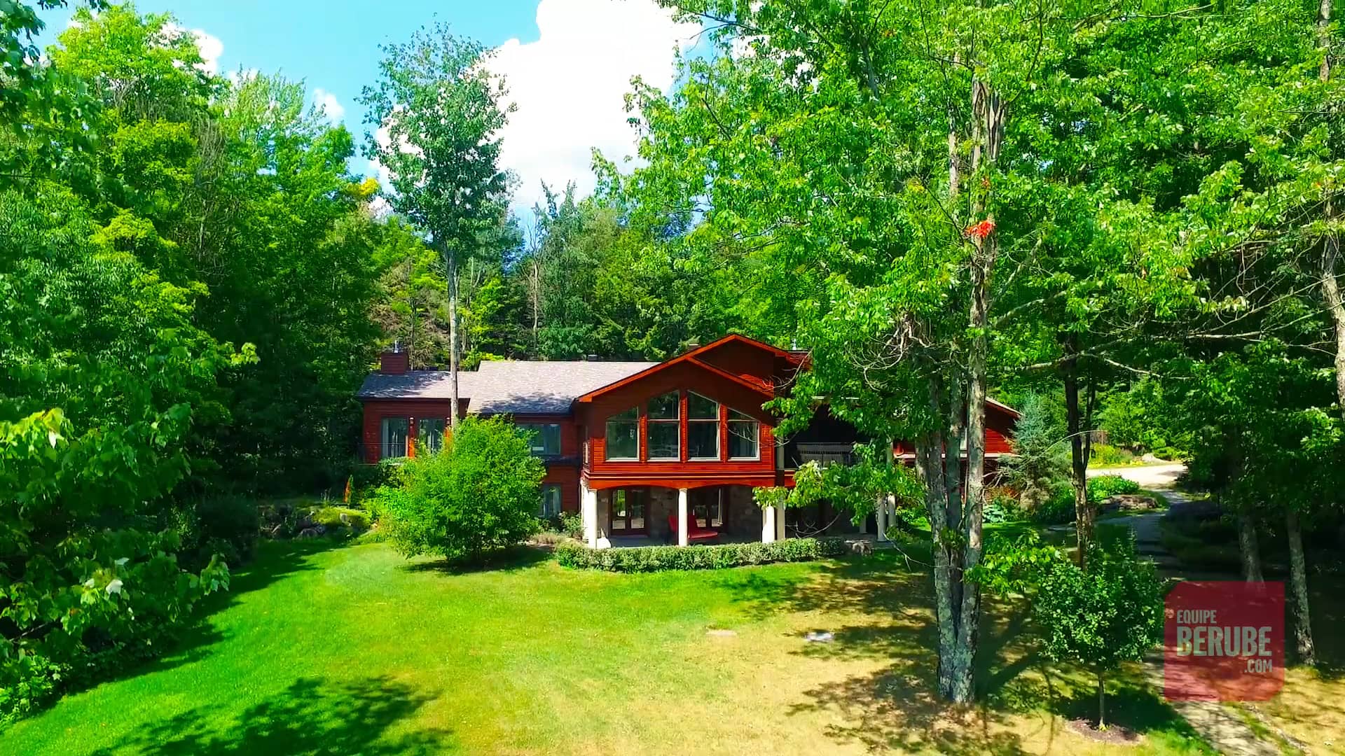 Maison de Prestige 18, Allée Darbe, West Brome, QC Canada Luxury