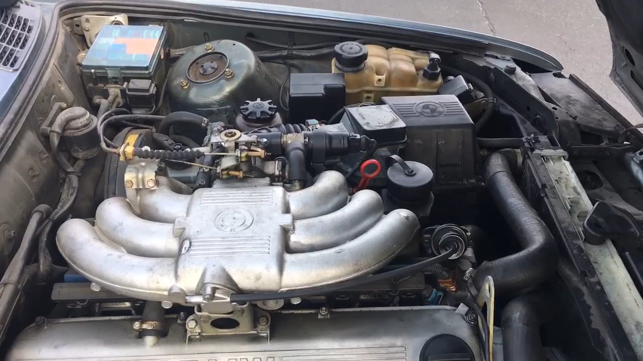 1989 BMW 325i E30 Engine Bay on Vimeo