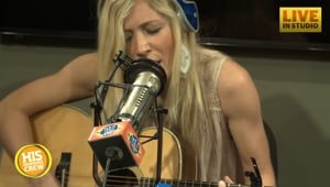 Ellie Sings