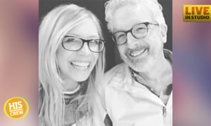 Ellie Holcomb's Dad Brings Her to Tears