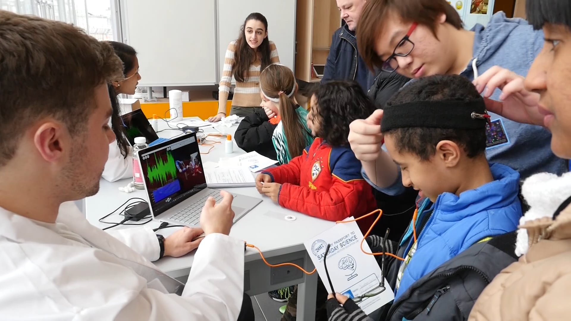 Connecting Kids to Brain Science at the Zuckerman Institute’s Education Lab