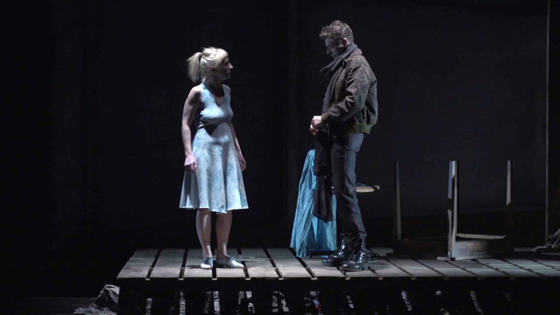 MOI TRAILER OFFICIEL