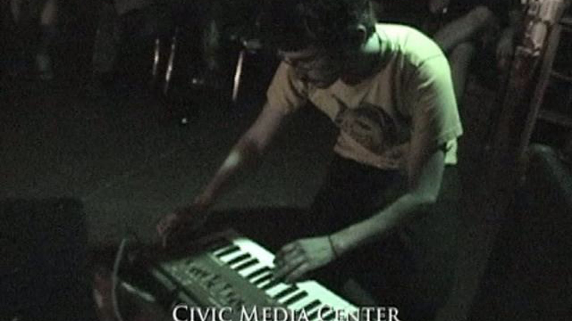Alien Overmind live on April 30, 2010 @ Civic Media Center [pt 1/5]