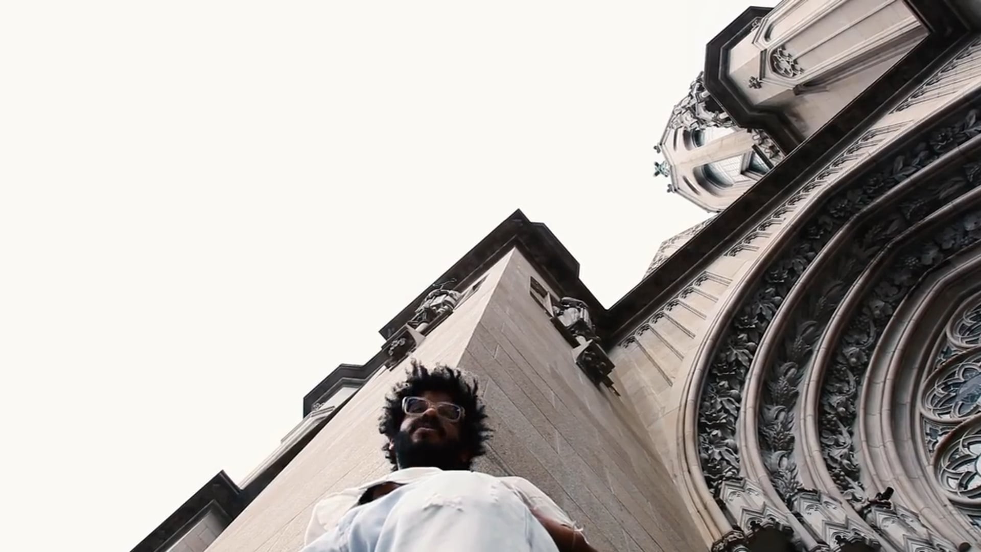 Negro Leo / Fera Mastigada (Clipe / Dir. de Foto / 2017)