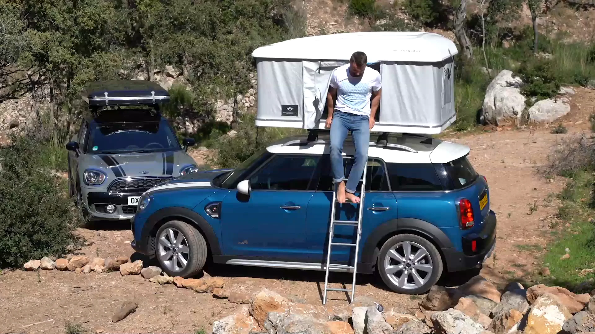 AUTOHOME roof tent for the MINI countryman