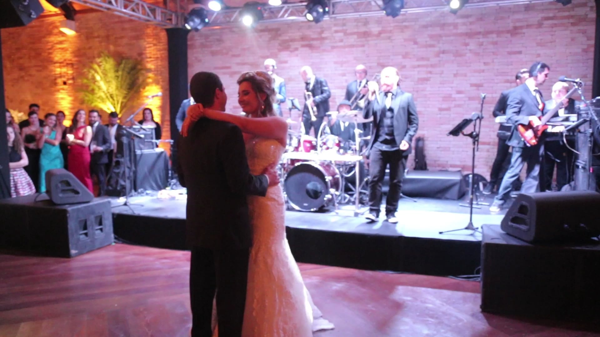 Mariana e Leandro  Igreja Cruz Torta 