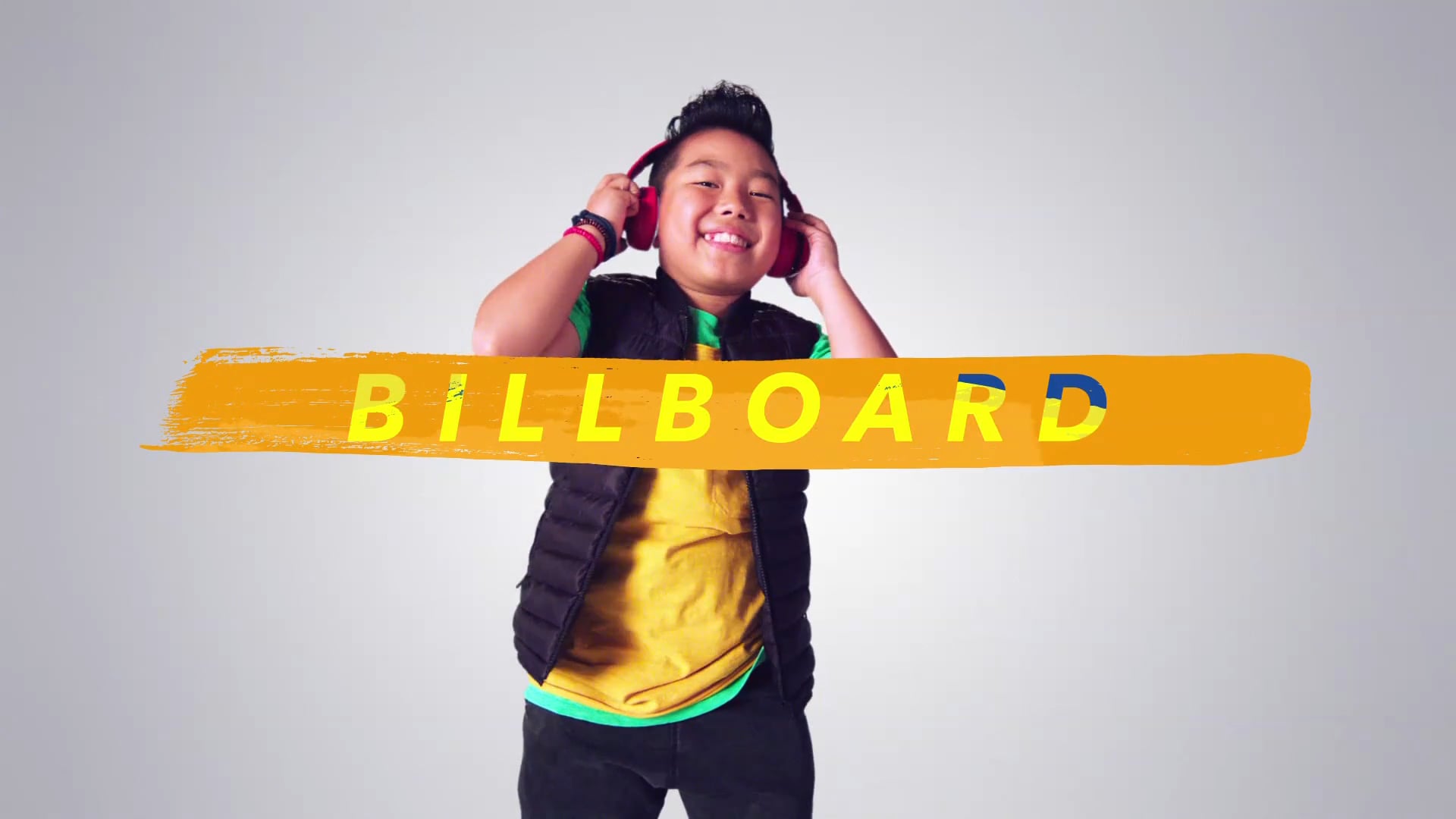 Billboard Music Awards 2017 - Dancing Kid
