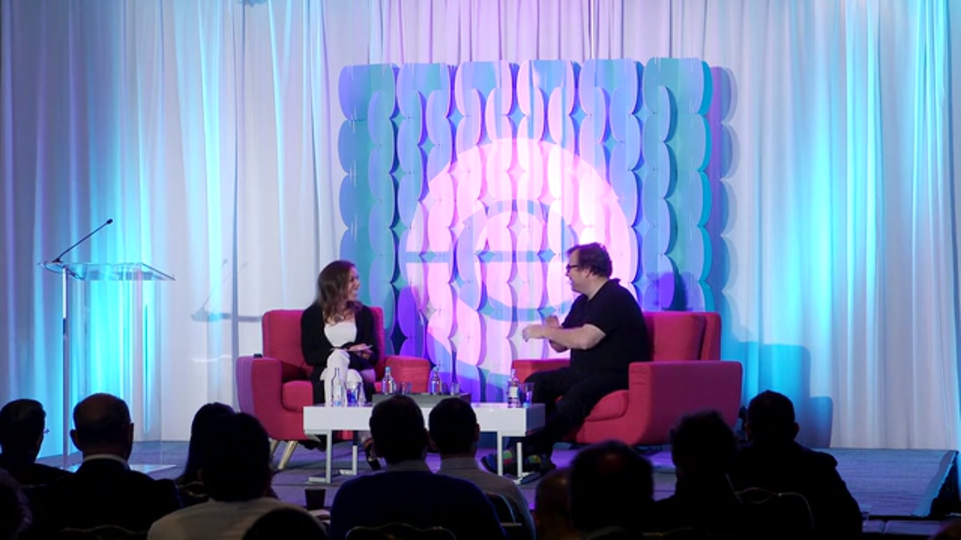 The Power of Entrepreneurship - Fireside Chat with Linda Rottenberg and Reid Hoffman