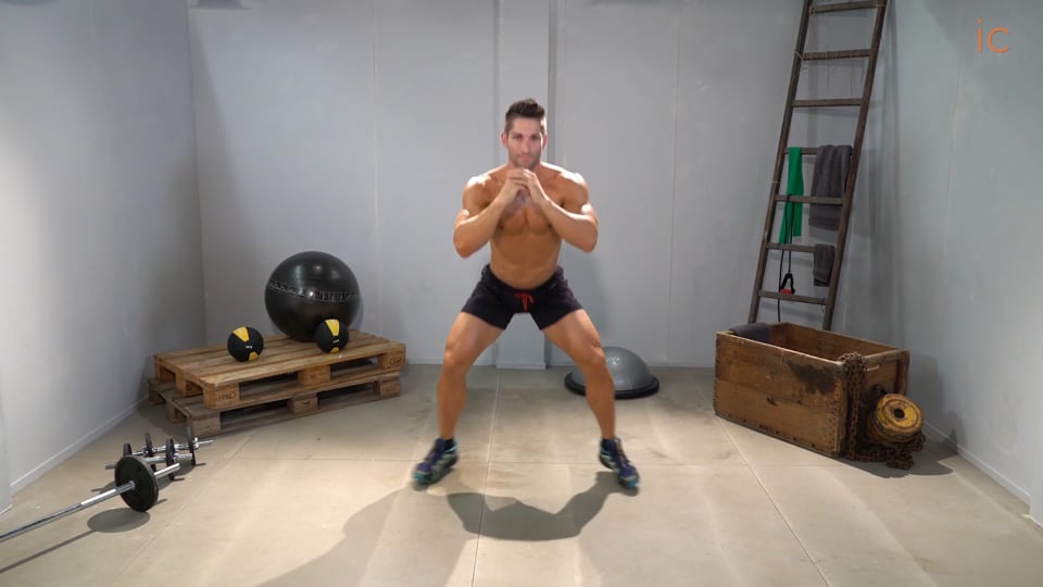 SQUAT ABIERTO CERRADO CON SALTO