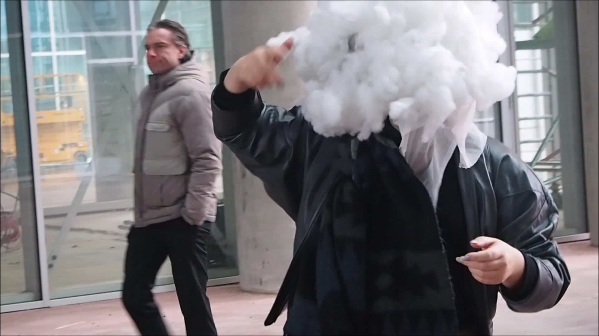 The Alienated People And The Cloud-Person on Vimeo