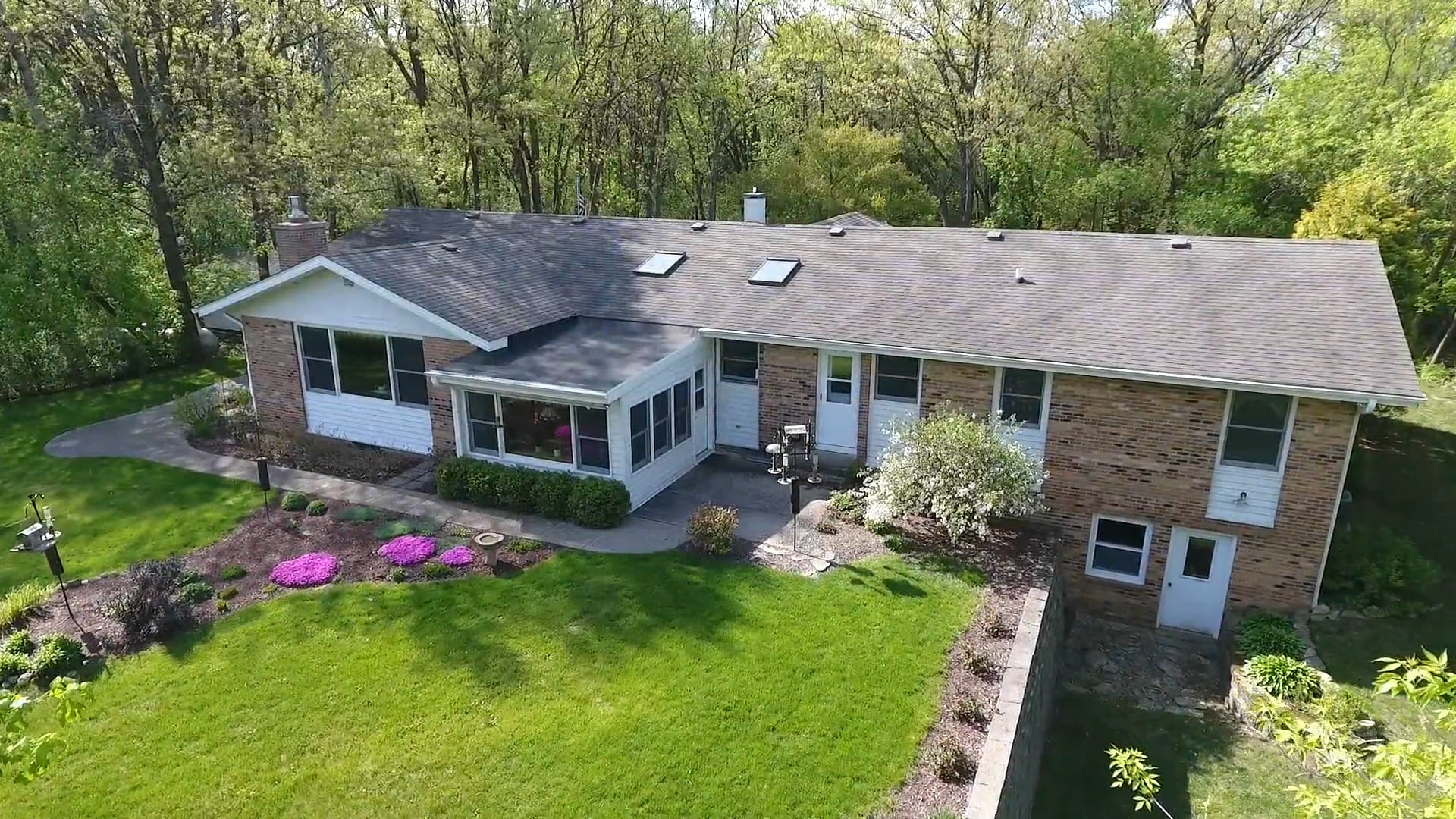 32924 Hill Valley Rd Waterford on Vimeo