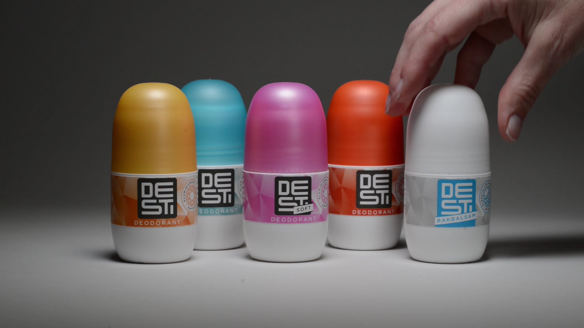 Desti aluminiumfri antiperspirant on Vimeo