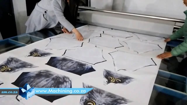 Machining Video: Printed Clothing Pieces on Heat Transfer Paper Pressed by Industrial Roller Sublimation Heat Press Machine