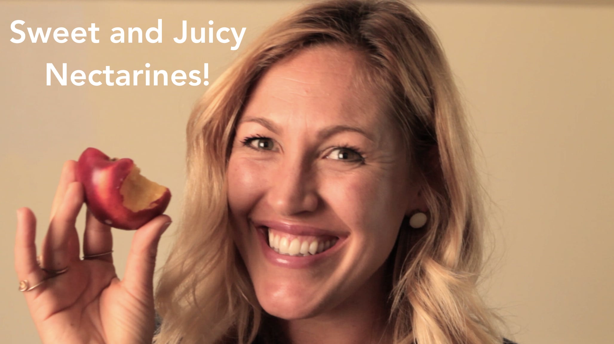 How to Choose a Ripe Nectarine! on Vimeo