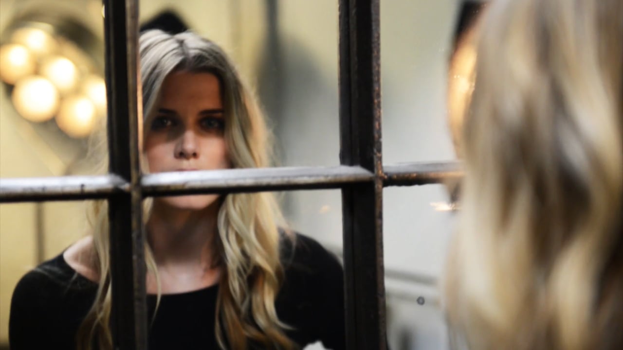 Chic Hangers Fashion Shoot Behind the Scenes