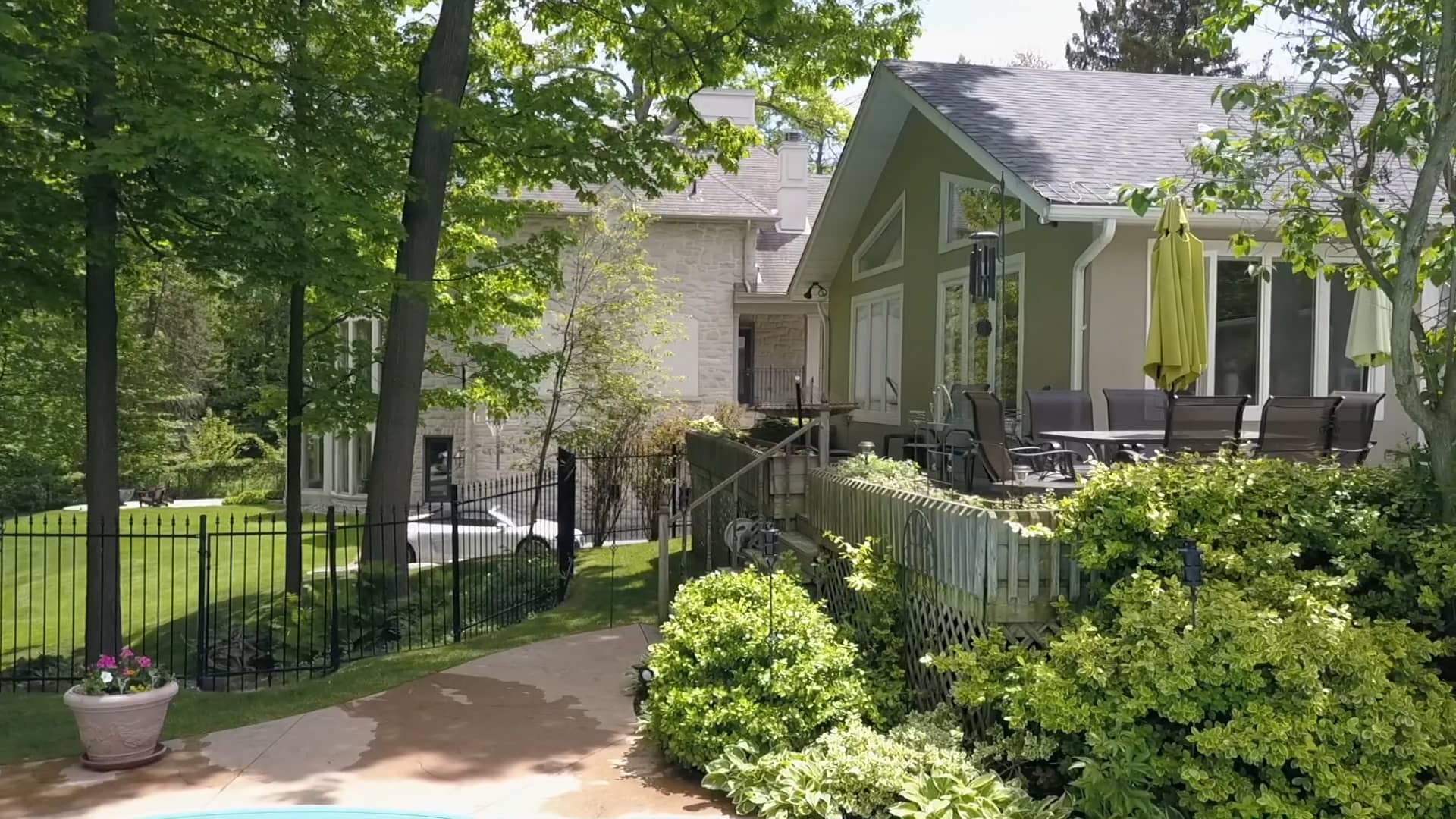 1421 Glenburnie on Vimeo
