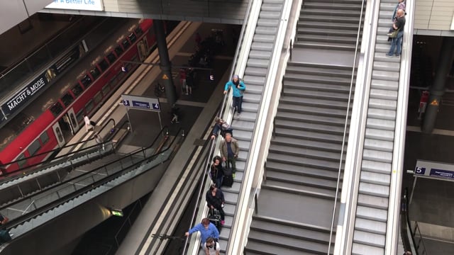 Dolphin Mall movie theater escalator 4k, Stock Video