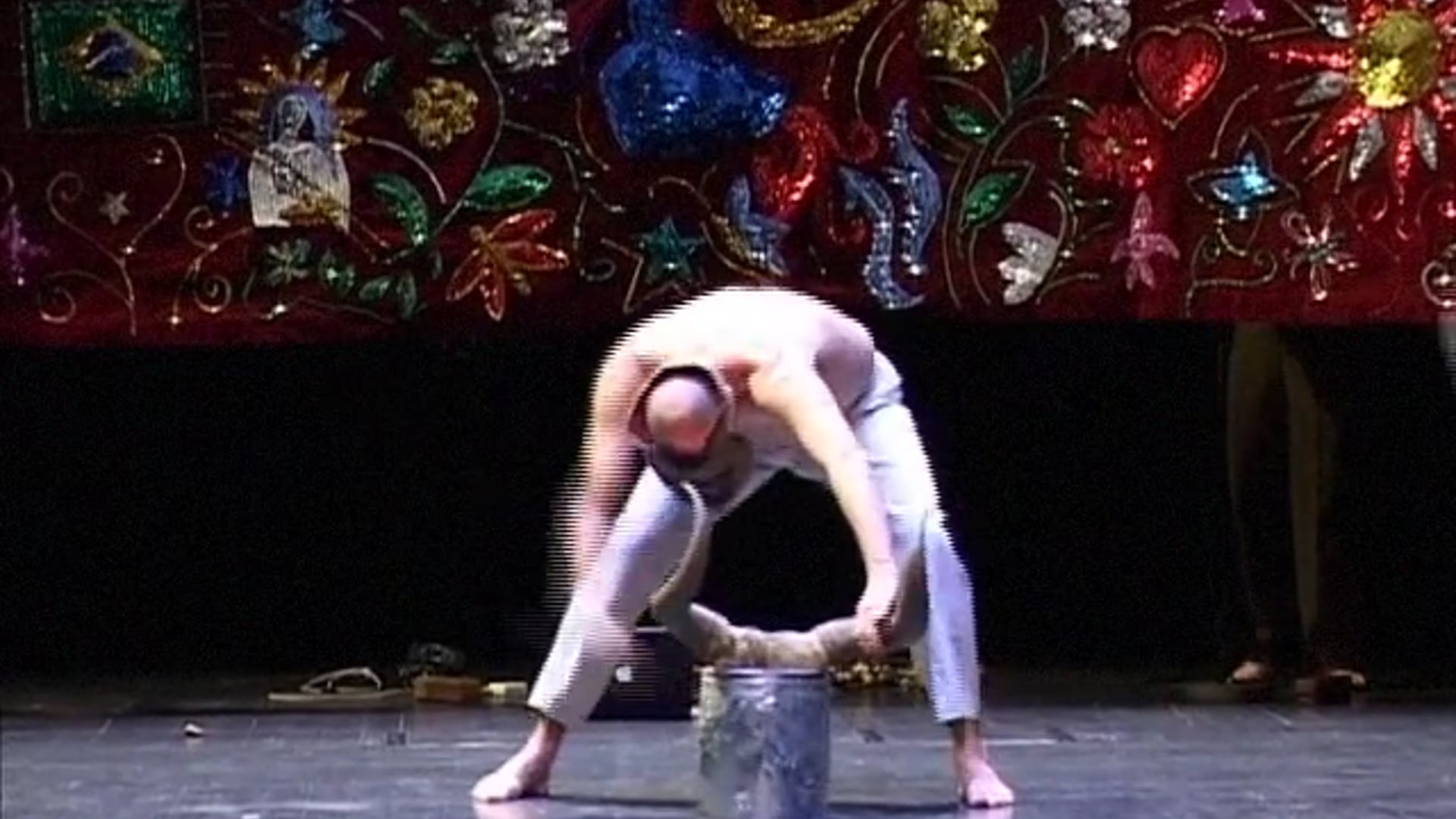 Bull Dancing - Marcelo Evelin /demolition Incorporada