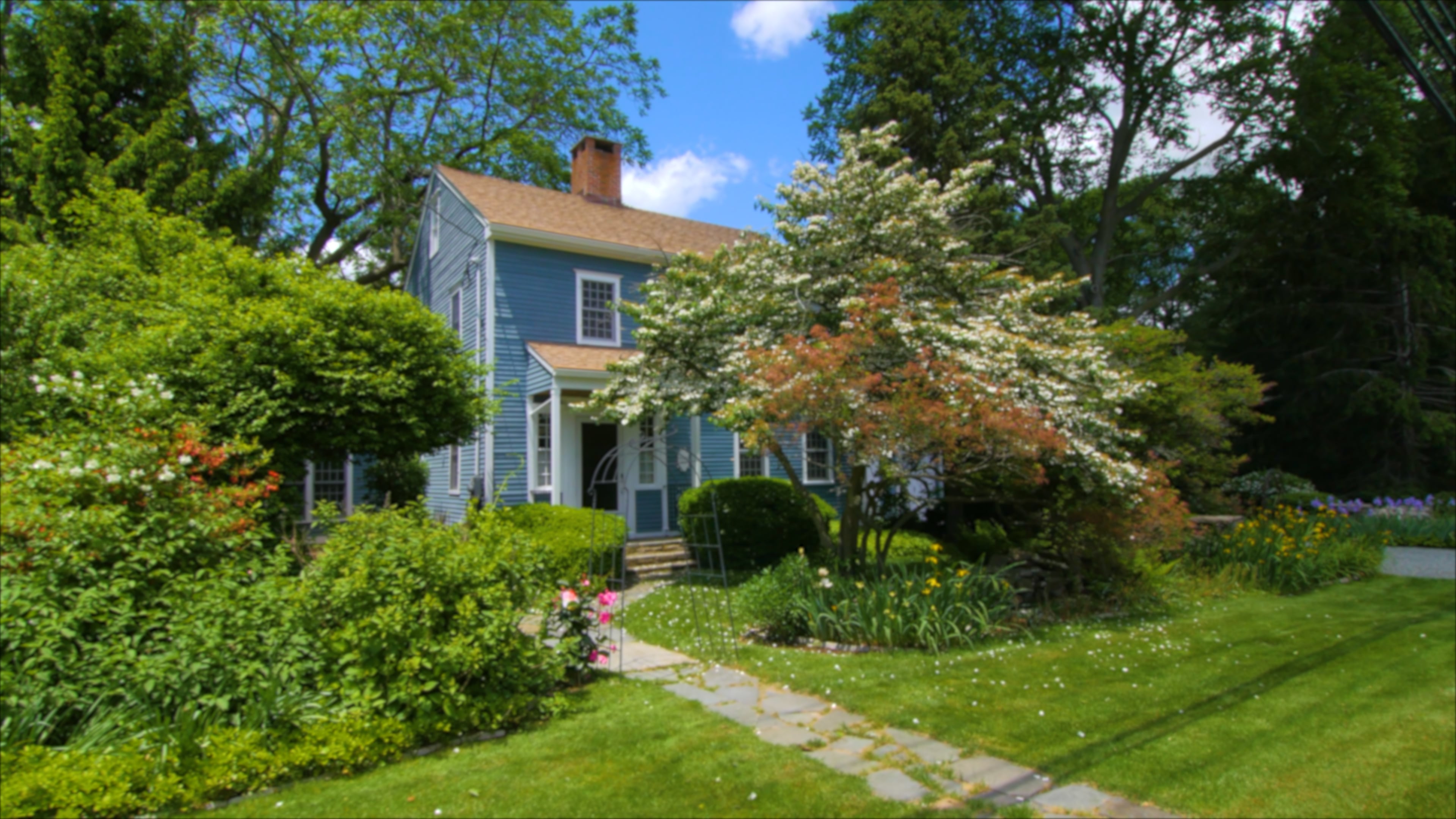 5895 Main St, Putney Stratford on Vimeo