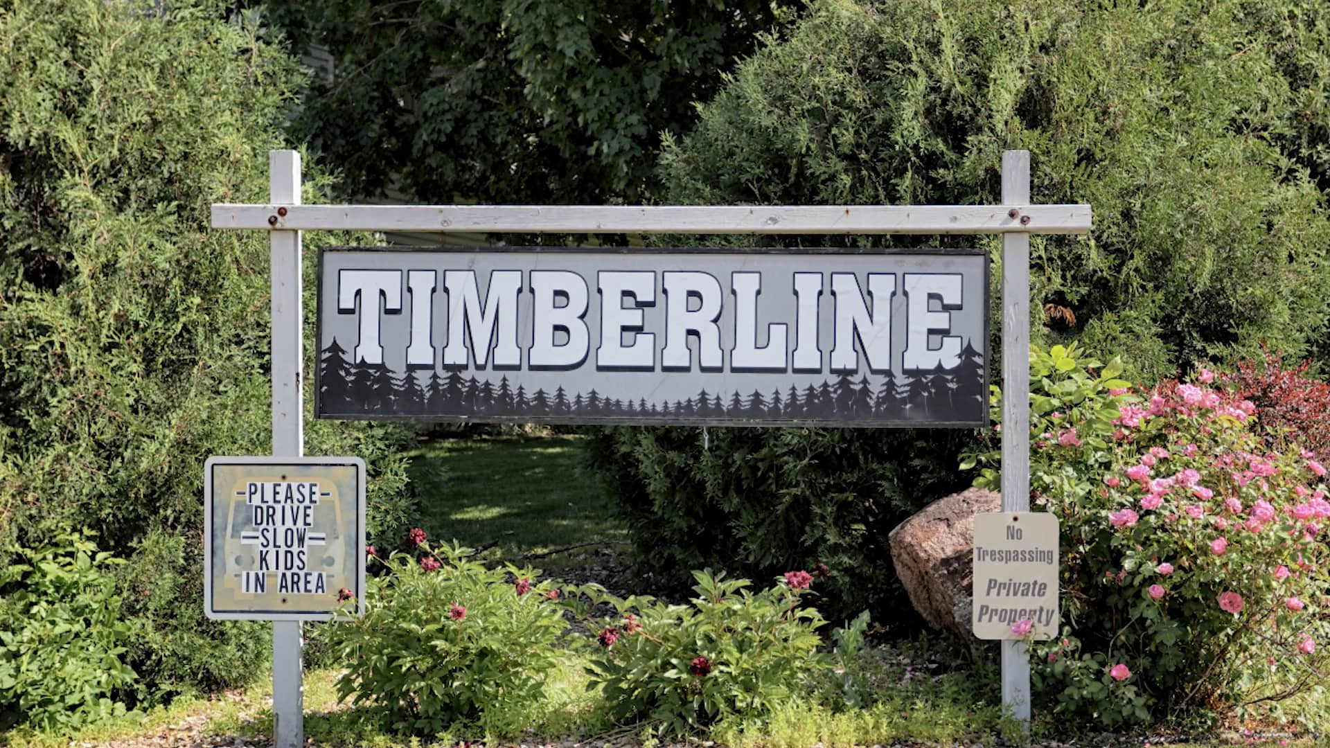 2216 Sky Line, Waterloo Iowa on Vimeo